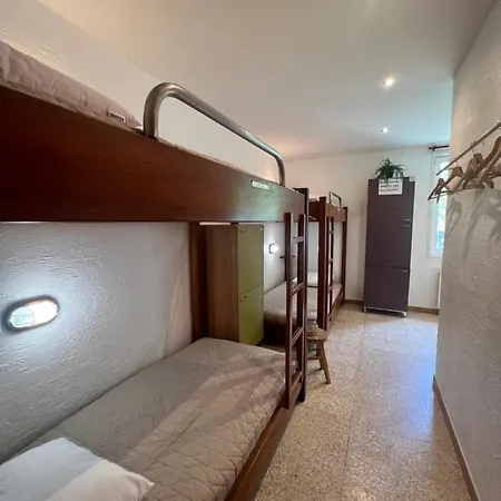 L'oustaou Hostel
