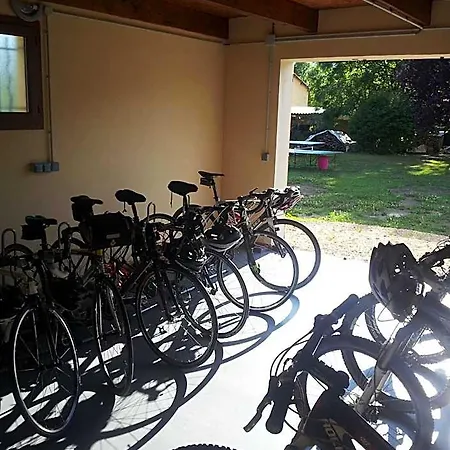 Hostel L'oustaou *