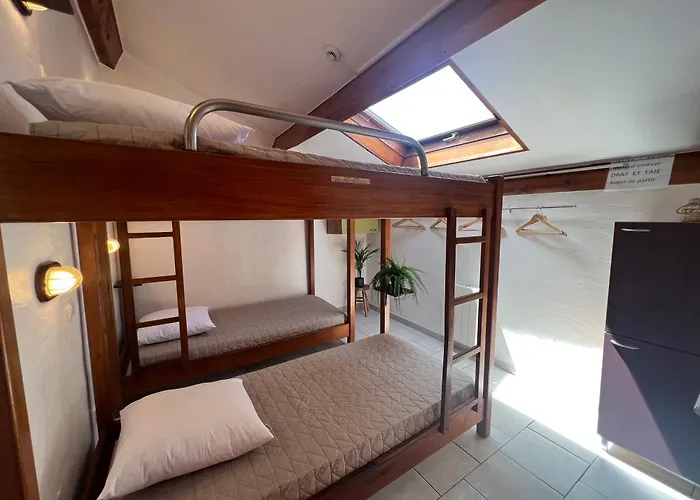 Auberge de jeunesse L'oustaou Castellane