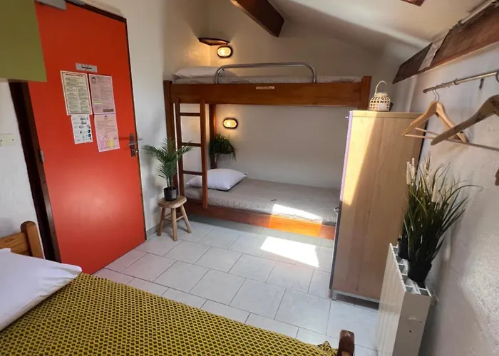 L'oustaou Auberge de jeunesse Castellane